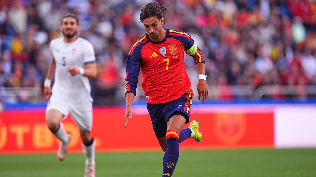 Spanyol vs Irak: Gambaran Starting XI La Furia Roja Sudah Terlihat Hilalnya Spanyol vs Irak: Gambaran Starting XI La Furia Roja Sudah Terlihat Hilalnya