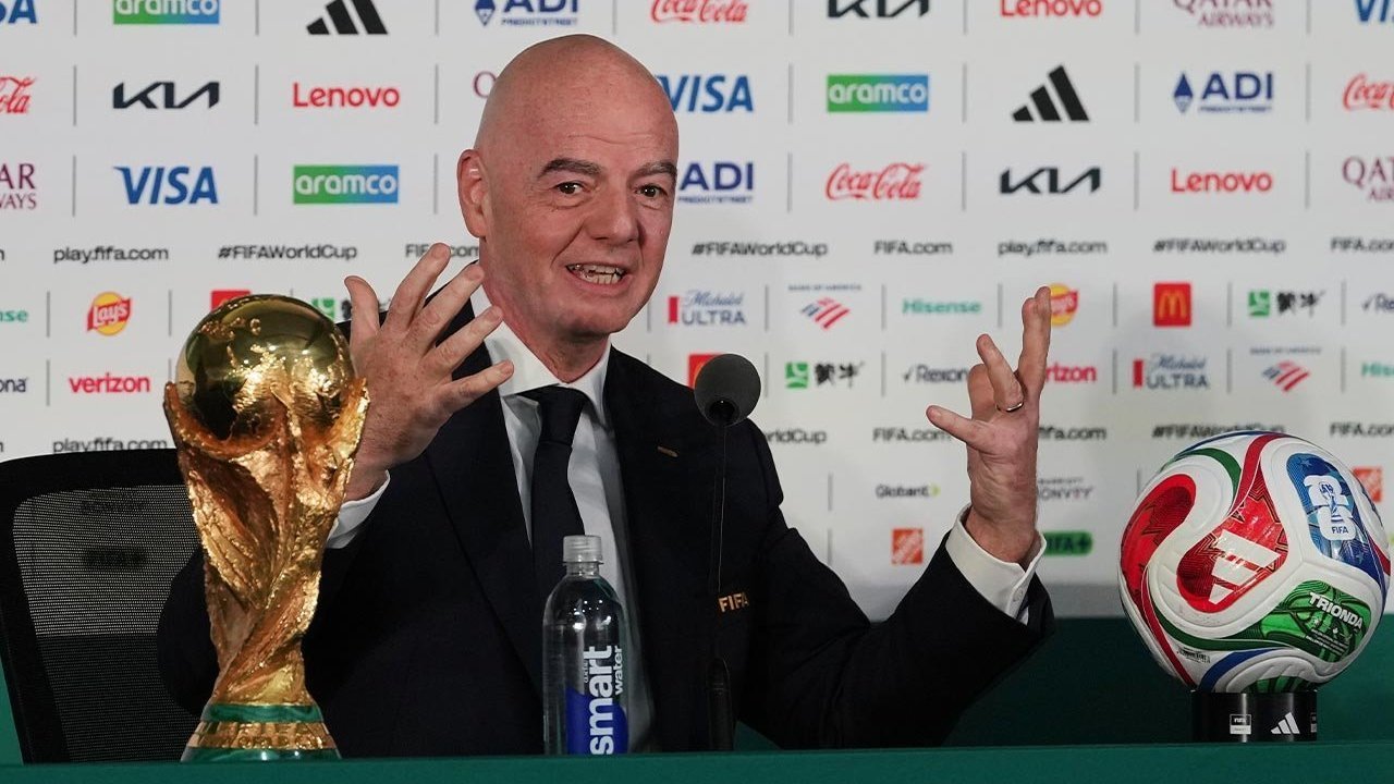 Presiden FIFA Klarifikasi Polemik Balogun: Bukan Saya yang Putuskan Itu! Presiden FIFA Klarifikasi Polemik Balogun: Bukan Saya yang Putuskan Itu!