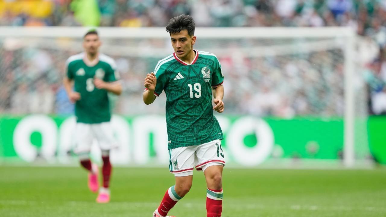 Dari Pele hingga Gilberto Mora, Inilah 10 Pemain Termuda yang Pernah Tampil di Piala Dunia Dari Pele hingga Gilberto Mora, Inilah 10 Pemain Termuda yang Pernah Tampil di Piala Dunia