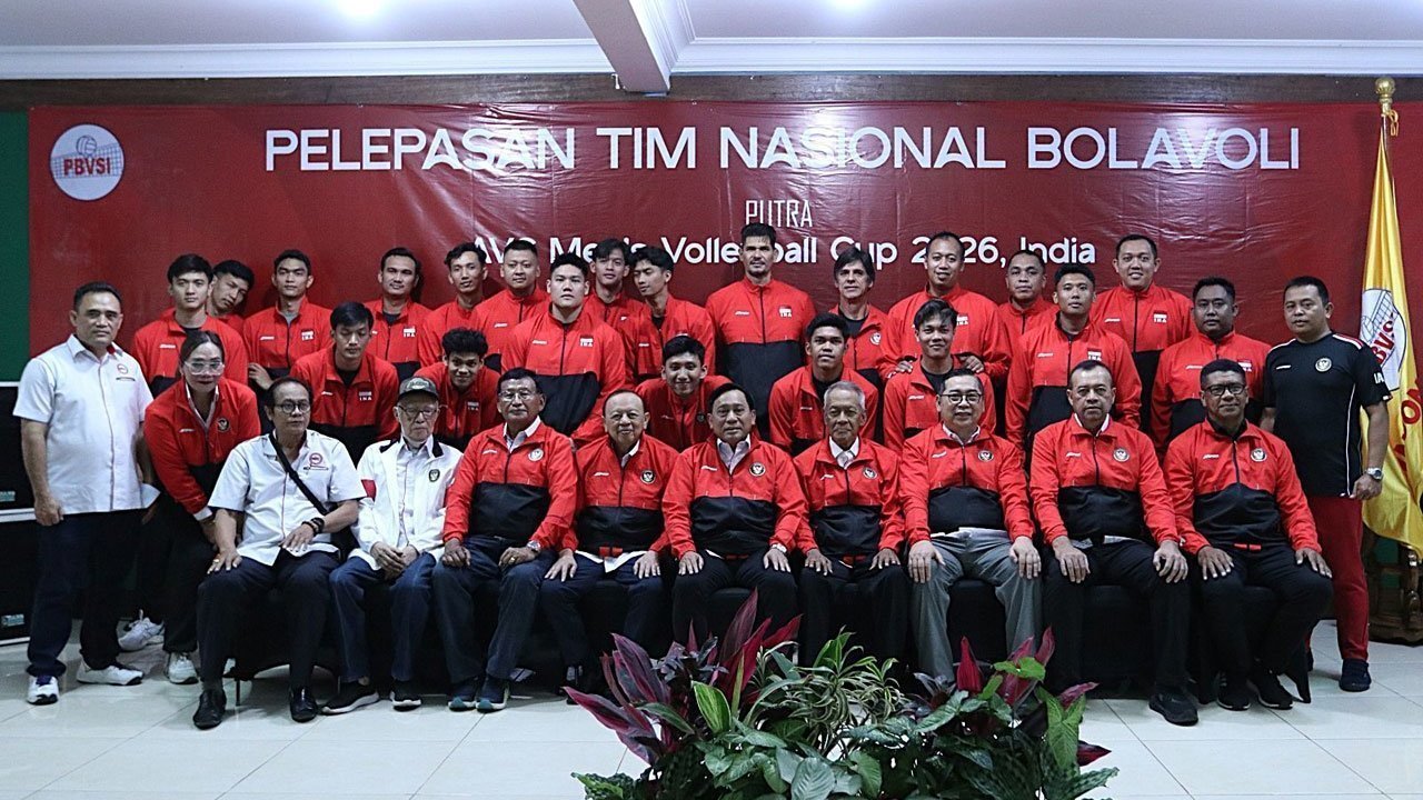 Imam Sudjarwo Lepas Timnas Voli Putra Indonesia dan Putri U-18