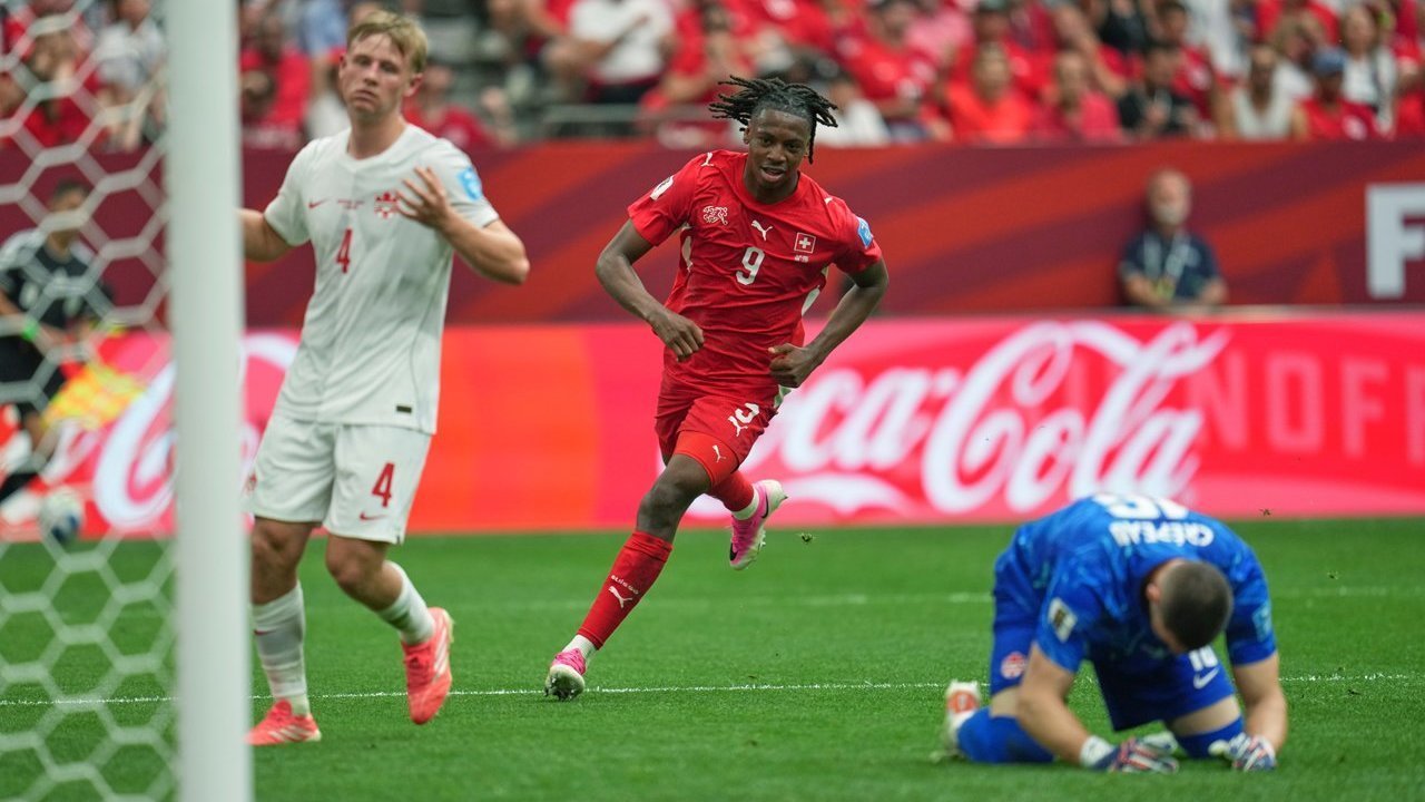 Hasil Swiss vs Kanada: Tuan Rumah Kalah, tapi Tetap Sama-Sama Melaju ke 32 Besar Hasil Swiss vs Kanada: Tuan Rumah Kalah, tapi Tetap Sama-Sama Melaju ke 32 Besar
