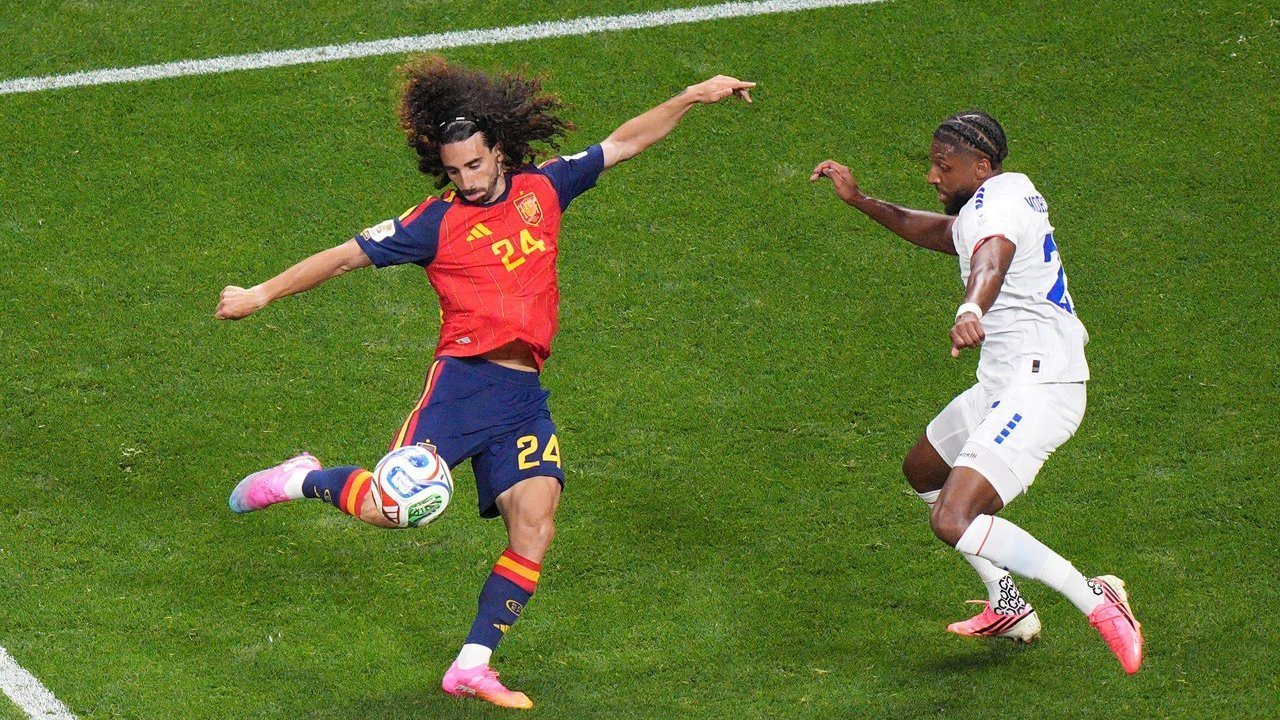 Spanyol Juara Dunia, Luis De La Fuente: Mana Tatto-mu, Cucurella?