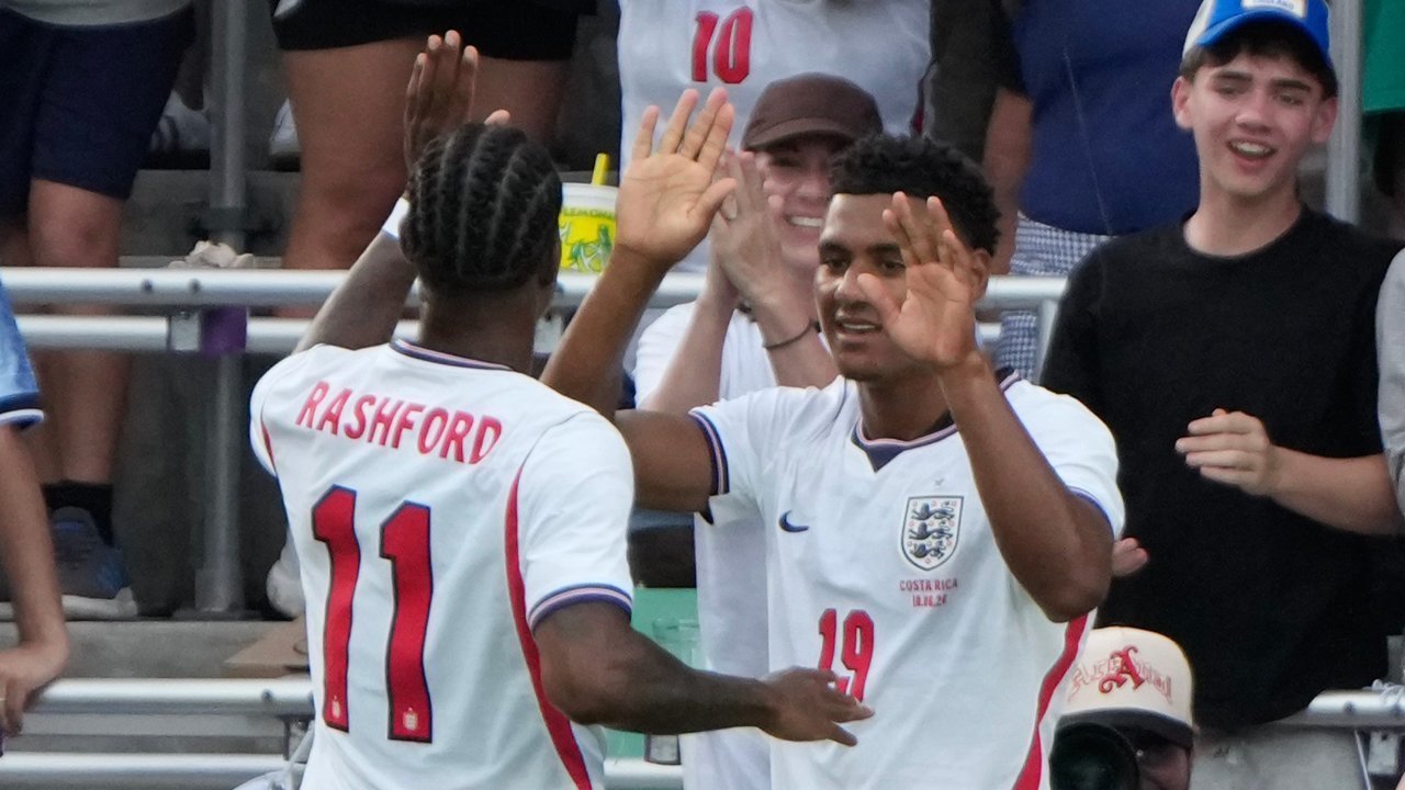 Rashford vs Gordon: Persaingan yang Bisa Menentukan Nasib Inggris di Piala Dunia 2026 Rashford vs Gordon: Persaingan yang Bisa Menentukan Nasib Inggris di Piala Dunia 2026