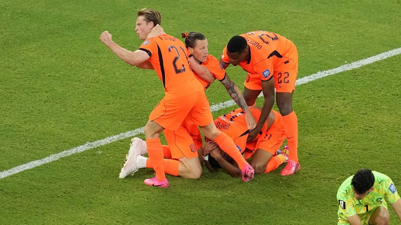 Kisah Pilu Cody Gakpo: Tangis Kehilangan Calon Anak dan Kegagalan Belanda di Piala Dunia 2026 Kisah Pilu Cody Gakpo: Tangis Kehilangan Calon Anak dan Kegagalan Belanda di Piala Dunia 2026