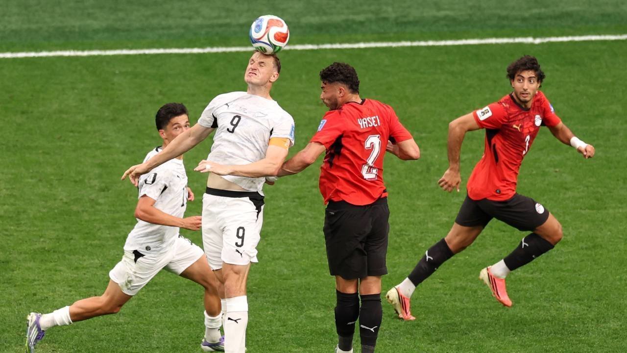 Mesir Ukir Sejarah, Raih Kemenangan Perdana di Piala Dunia Usai Taklukkan Selandia Baru Mesir Ukir Sejarah, Raih Kemenangan Perdana di Piala Dunia Usai Taklukkan Selandia Baru