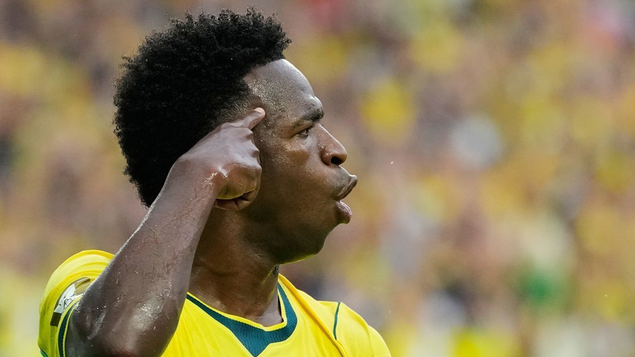 Vinicius Junior Berambisi Jadi Kapten Real Madrid, Siap Pimpin Era Baru Los Blancos Vinicius Junior Berambisi Jadi Kapten Real Madrid, Siap Pimpin Era Baru Los Blancos