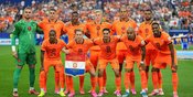 Blunder Taktik Belanda saat Lawan Jepang: Unggul 2-1 Lalu Bertahan Pakai 5 Bek Blunder Taktik Belanda saat Lawan Jepang: Unggul 2-1 Lalu Bertahan Pakai 5 Bek