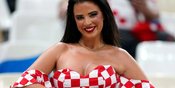 Potret Ivana Knoll, Suporter Fanatik Kroasia yang Selalu Viral di Piala Dunia: Kini Banting Setir jadi DJ Potret Ivana Knoll, Suporter Fanatik Kroasia yang Selalu Viral di Piala Dunia: Kini Banting Setir jadi DJ