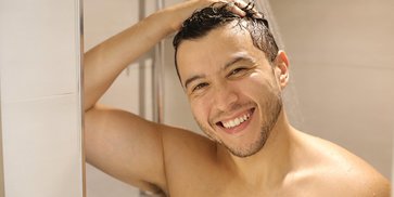 After Gym Makin Simpel! Banyak Cowok Beralih ke Produk 2in1 Hair & Body After Gym Makin Simpel! Banyak Cowok Beralih ke Produk 2in1 Hair & Body