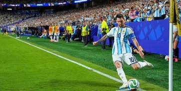 Messi, Inggris, dan Pertemuan Perdana yang Dinanti