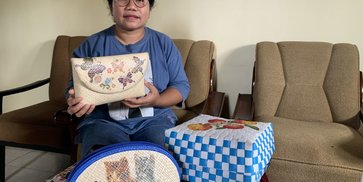 Merajut Peluang dari Desa, Kisah Piatin Mengembangkan Usaha Tas Anyaman dengan Dukungan Rumah BUMN BRI Merajut Peluang dari Desa, Kisah Piatin Mengembangkan Usaha Tas Anyaman dengan Dukungan Rumah BUMN BRI