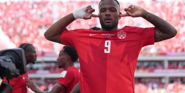 Cetak Gol Bersejarah di Laga Kanada vs Bosnia di Piala Dunia 2026, Cyle Larin: Istimewa! Cetak Gol Bersejarah di Laga Kanada vs Bosnia di Piala Dunia 2026, Cyle Larin: Istimewa!