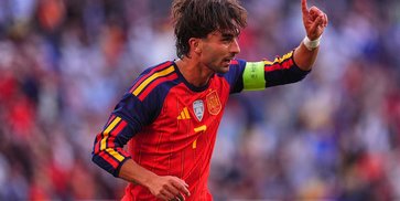 Ferran Torres, Kunci Barcelona Datangkan Striker Baru
