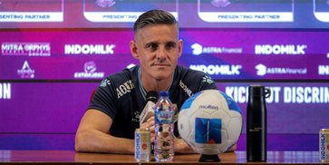 Timnas Indonesia Jelang Piala AFF 2026: Candaan John Herdman soal Argentina dan Brasil yang Sibuk Timnas Indonesia Jelang Piala AFF 2026: Candaan John Herdman soal Argentina dan Brasil yang Sibuk