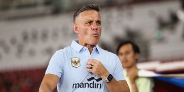Alasan John Herdman Pantau Timnas Indonesia dari Tribune saat Lawan Kamboja Alasan John Herdman Pantau Timnas Indonesia dari Tribune saat Lawan Kamboja
