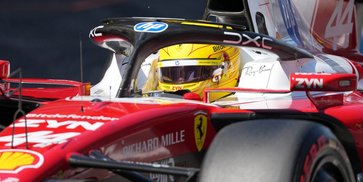 Tunggu 2 Tahun, Lewis Hamilton Akhiri Puasa Kemenangan Sendiri dan Ferrari di Formula 1 GP Catalunya 2026 Tunggu 2 Tahun, Lewis Hamilton Akhiri Puasa Kemenangan Sendiri dan Ferrari di Formula 1 GP Catalunya 2026