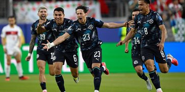 Hasil Turki vs Paraguay: Kalah Lawan 10 Pemain, The Crescent-Stars Angkat Koper Dari Piala Dunia 2026 Hasil Turki vs Paraguay: Kalah Lawan 10 Pemain, The Crescent-Stars Angkat Koper Dari Piala Dunia 2026