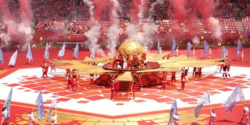 Opening Ceremony Piala Dunia 2026 Kanada: Ada Kejutan Dari Dalam Bola Raksasa, Ditutup Penampilan Michael Buble & Alanis Morissette Opening Ceremony Piala Dunia 2026 Kanada: Ada Kejutan Dari Dalam Bola Raksasa, Ditutup Penampilan Michael Buble & Alanis Morissette