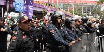 Sisi Kelam Pembukaan Piala Dunia 2026: Diwarnai Demo, Bom Molotov, dan Baku Hantam di Luar Stadion Azteca
