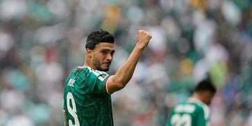 Meksiko vs Afrika Selatan: Air Mata dan Hari Sempurna Raul Jimenez