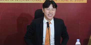 Shin Tae-yong Pasang Standar Tinggi di Persija: Pemain Bintang Bisa Tersingkir Jika Tak Mau Berkorban