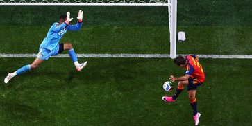 Mikel Oyarzabal yang Selalu Menemukan Cara Mencetak Gol Saat Trofi Diperebutkan