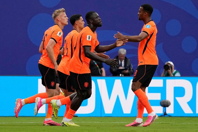 Jerman dan Belanda Jadi Pemuncak Grup Jerman dan Belanda Jadi Pemuncak Grup