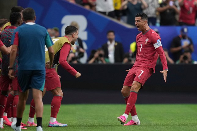 Babak Pertama Portugal vs Uzbekistan