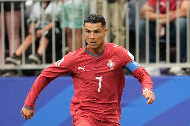 Teladan Hebat Cristiano Ronaldo Teladan Hebat Cristiano Ronaldo