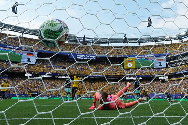 Gol Angulo Bangkitkan Harapan Ekuador