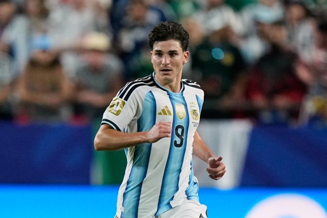 Media Argentina Mulai Mengunggulkan Julian Alvarez