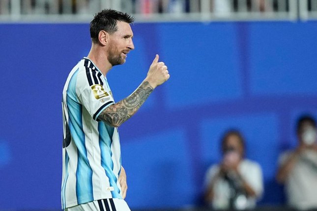 3. Lionel Messi (38 Tahun 357 Hari)