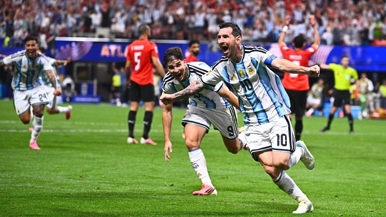 Selebrasi Gol Penuh Emosi Jadi Pelampiasan Lionel Messi Usai Gagal Penalti