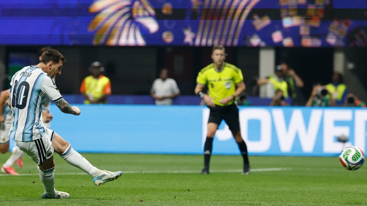 Lionel Messi Ukir Rekor Tak Menyenangkan Setelah Gagal Penalti Kedua di Piala Dunia 2026