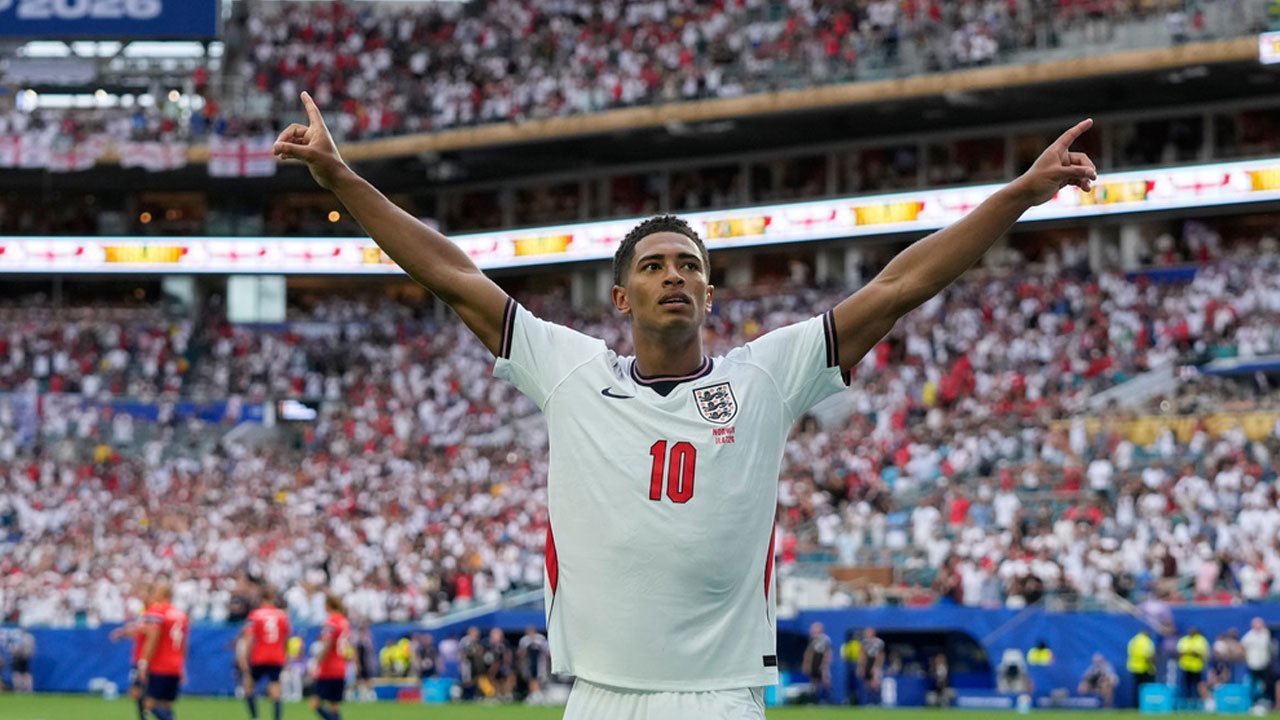 Bola Tidak Kena Kabel, FIFA Nyatakan Gol Pertama Jude Bellingham Sah!