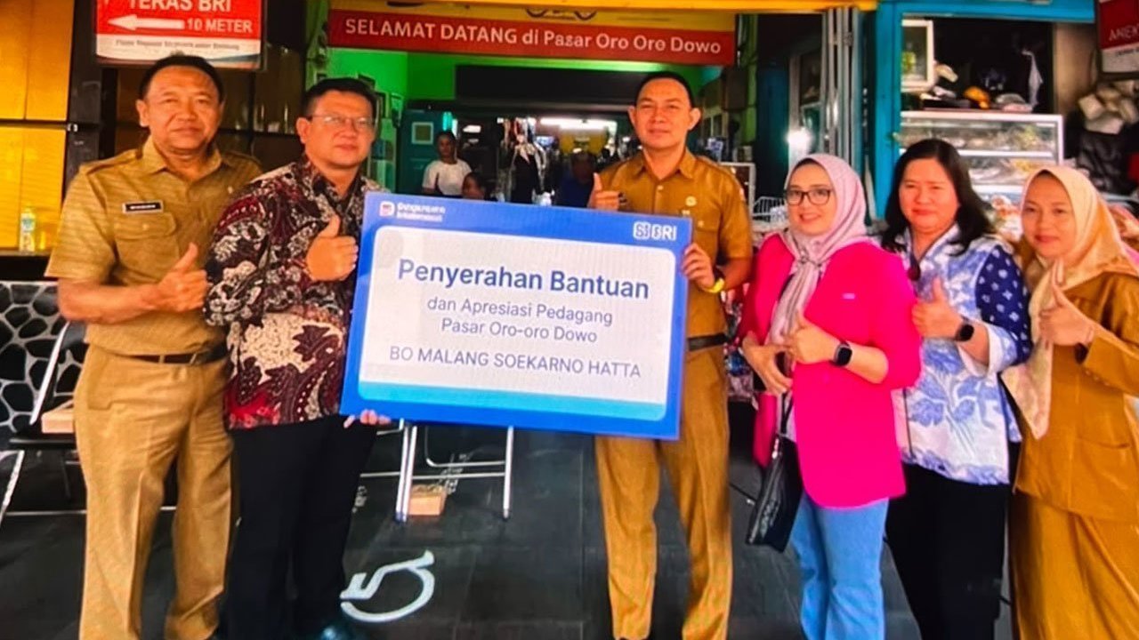 BRI Percepat Digitalisasi UMKM, Transaksi QRIS Pedagang Pasar Oro-Oro Dowo Tembus Rp2,4 Miliar