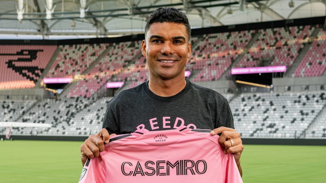 Casemiro Resmi Gabung Inter Miami Usai Tinggalkan Manchester United Casemiro Resmi Gabung Inter Miami Usai Tinggalkan Manchester United