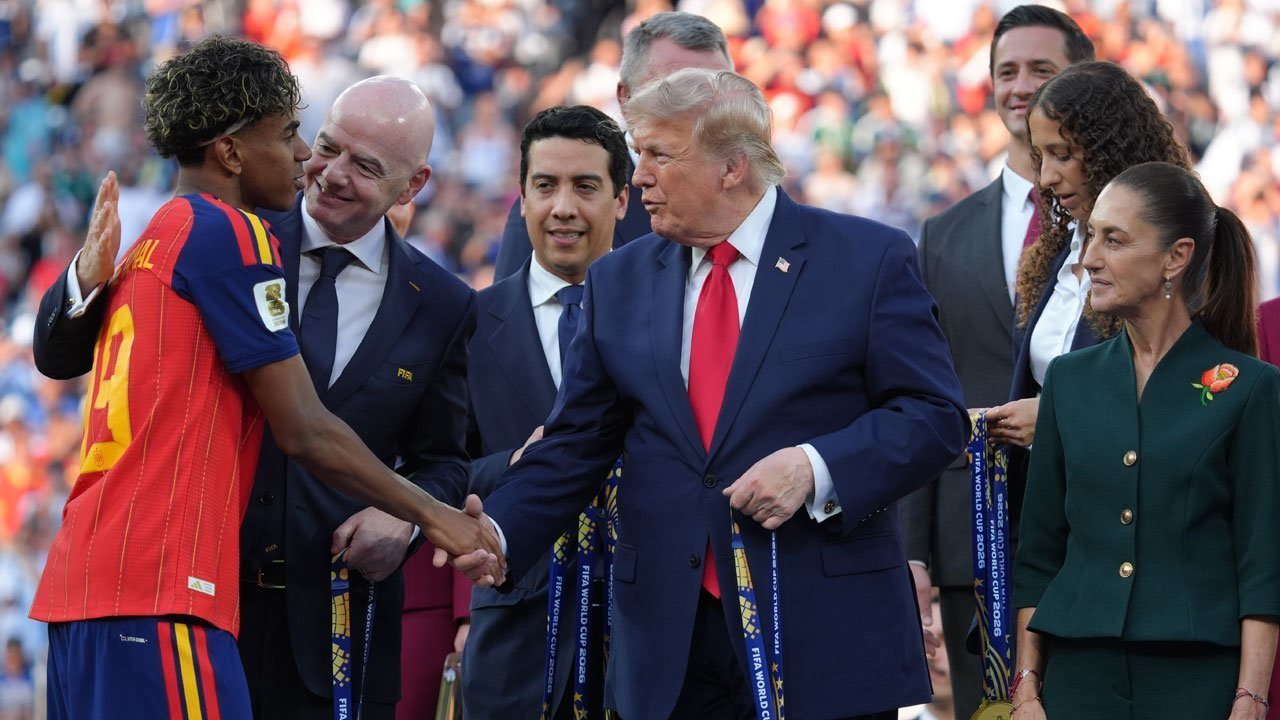 Donald Trump Dicemooh di Final Piala Dunia, Momen Canggung Jadi Perbincangan