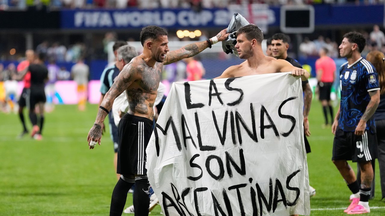 Argentina Terancam Sanksi FIFA usai Bentangkan Spanduk Malvinas