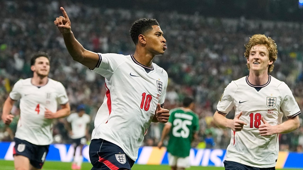 Hasil Meksiko vs Inggris: Drama 5 Gol, 10 Pemain Inggris Melaju ke Perempat Final Piala Dunia 2026 Hasil Meksiko vs Inggris: Drama 5 Gol, 10 Pemain Inggris Melaju ke Perempat Final Piala Dunia 2026