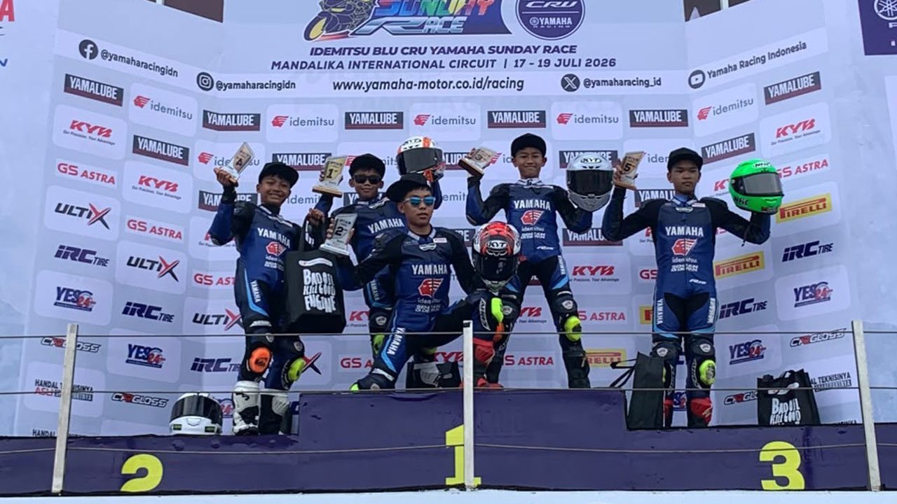 Persaingan Ketat Jallu Vesgio dan Kenzie Akbar di R15 Junior Pro Yamaha Sunday Race 2026