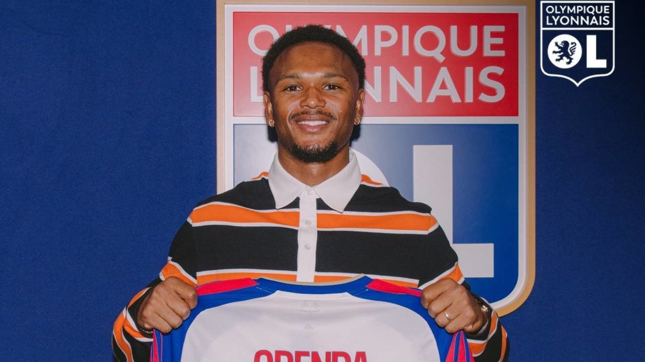 Juventus Resmi Lepas Lois Openda ke Lyon dengan Status Pinjaman Juventus Resmi Lepas Lois Openda ke Lyon dengan Status Pinjaman