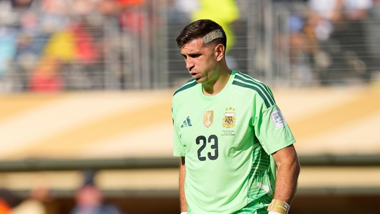 Andai Tidak Ada Emiliano Martinez, Spanyol Sudah Pesta Gol di Final Piala Dunia 2026!