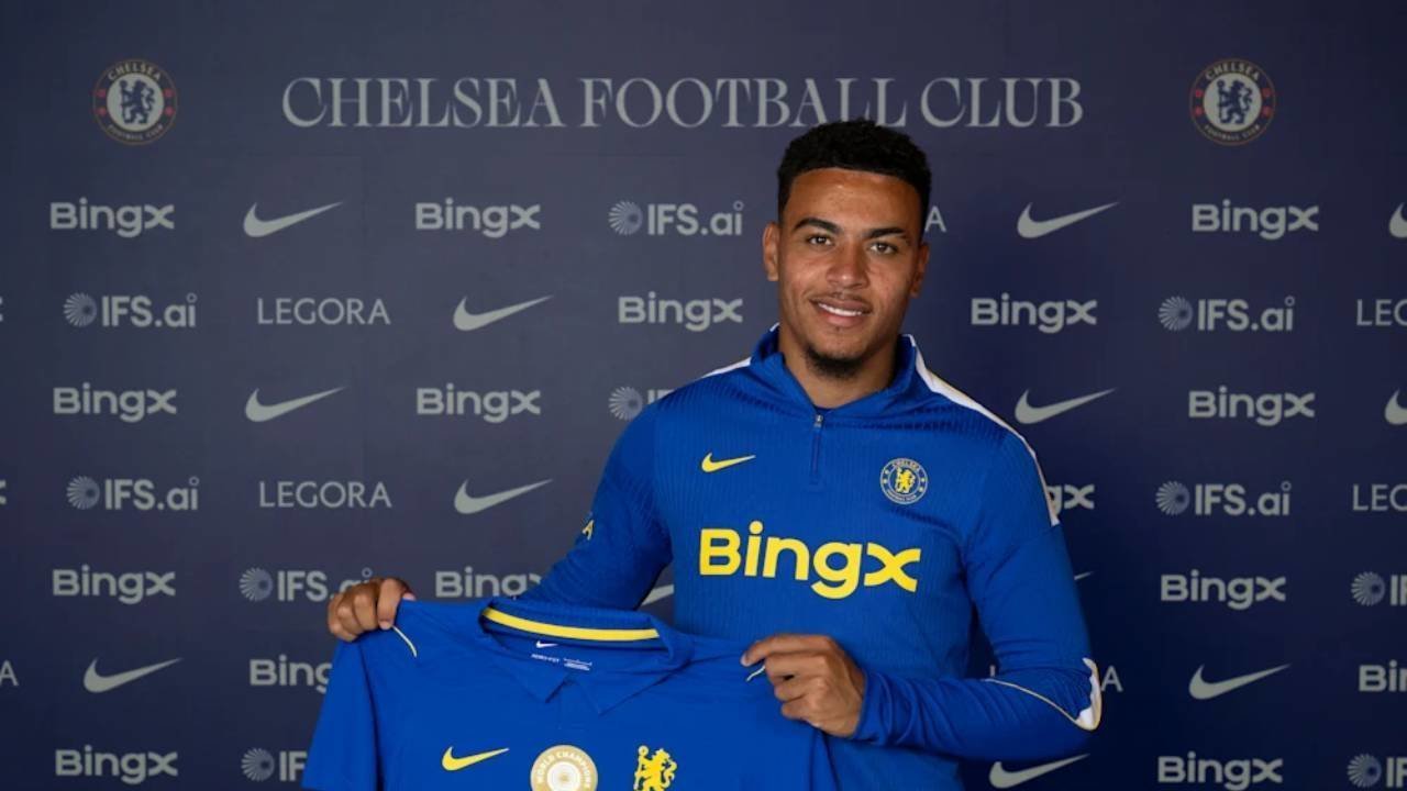 Morgan Rogers Ungkap Peran Xabi Alonso dan Cole Palmer di Balik Kepindahannya ke Chelsea Morgan Rogers Ungkap Peran Xabi Alonso dan Cole Palmer di Balik Kepindahannya ke Chelsea