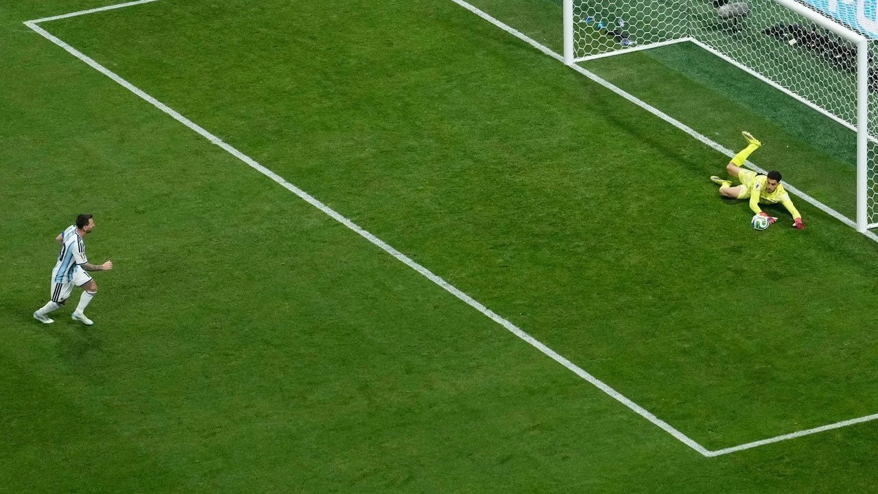 Statistik Bicara, Penalti Masih Jadi Titik Lemah Lionel Messi di Piala Dunia? Statistik Bicara, Penalti Masih Jadi Titik Lemah Lionel Messi di Piala Dunia?