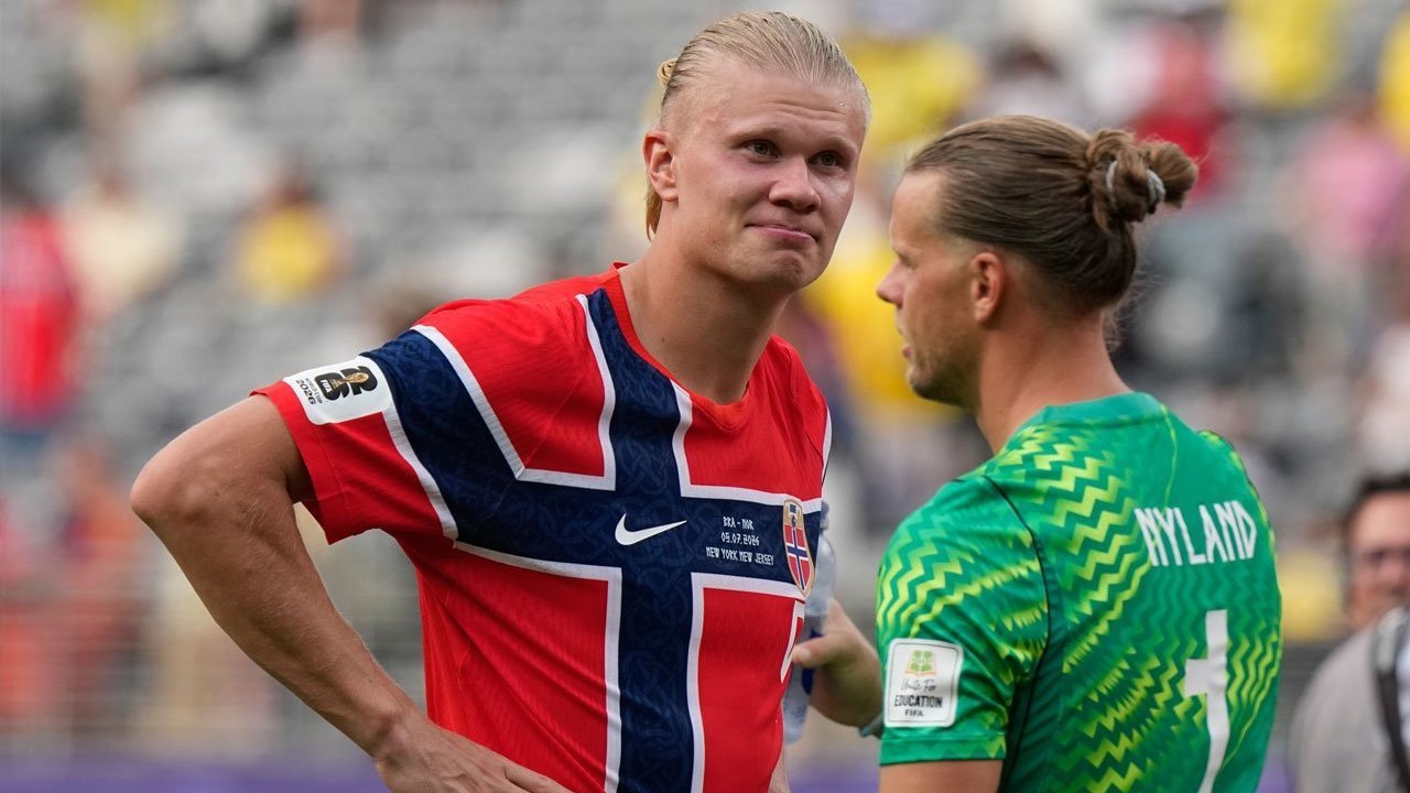 Nyland Kokoh di Bawah Mistar, Haaland Mematikan di Barisan Depan