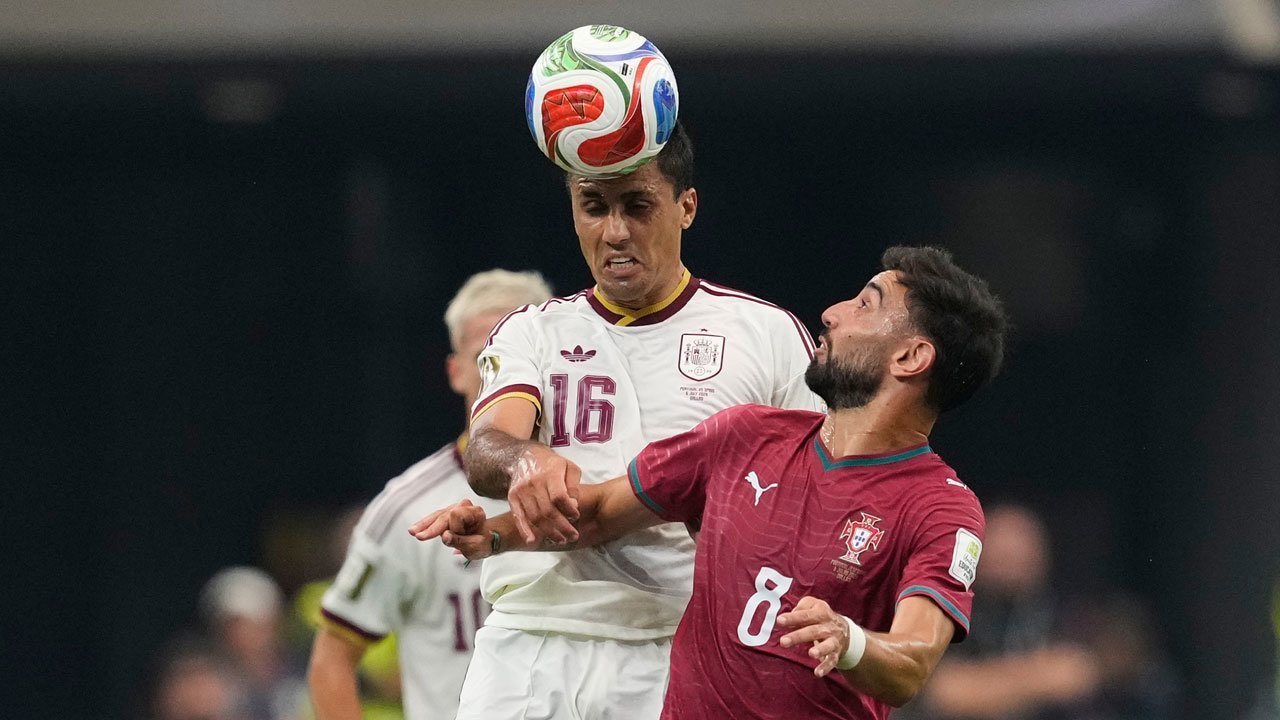 Barcelona Pantau Rodri Seiring Cederanya De Jong, tetapi Real Madrid Masih Terdepan Barcelona Pantau Rodri Seiring Cederanya De Jong, tetapi Real Madrid Masih Terdepan