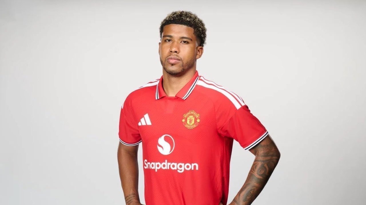 Resmi! Manchester United Umumkan Transfer Andrey Santos dari Chelsea