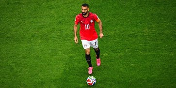 Mohamed Salah Mungkin Perlu Bermain Seperti Lionel Messi
