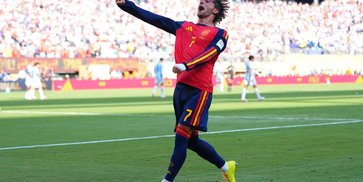Argentina Lagi-Lagi Rontok oleh Supersub, Ferran Torres Ulangi Kisah Mario Gotze Argentina Lagi-Lagi Rontok oleh Supersub, Ferran Torres Ulangi Kisah Mario Gotze